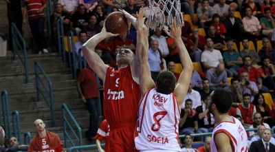 פאראחוסקי בפעולה. רבע ראשון מצוין שלו (חגי ניזרי)