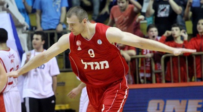 פאראחוסקי מבסוט (חגי ניזרי)