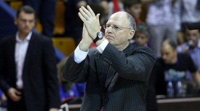 גרינברג מודה לאוהדים (חגי ניזרי)