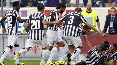 שחקני יובה חוגגים יתרון (רויטרס)