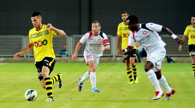 דיאמנט וקפאי דידיה צופים על ניר אברג´יל (רדאד ג´בארה) דיאמנט וקפאי דידיה צופים על ניר אברג´יל (רדאד ג´בארה)