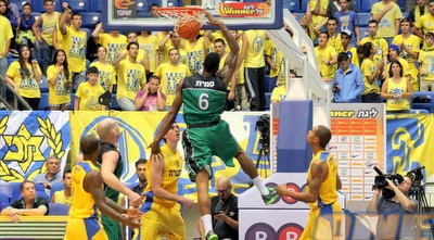 דונטה סמית´ מטביע (משה חרמון)