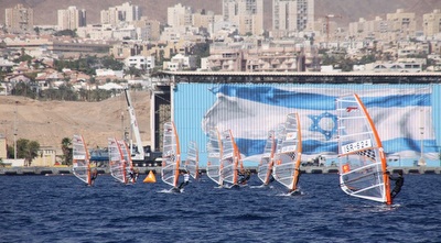 אליפות אירופה לשייט באילת. הישראלים מובילים (יח&qout;צ איגוד השייט) אליפות אירופה לשייט באילת. הישראלים מובילים (יח&qout;צ איגוד השייט)