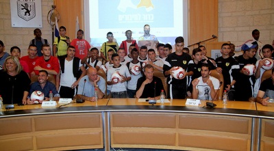 כנס למניעת אפליה בכדורגל. מלחמה בין קטמון לבית&qout;ר (יניב גונן)