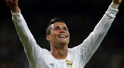 רונאלדו בתצוגה אימתנית (רויטרס) רונאלדו בתצוגה אימתנית (רויטרס)