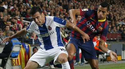 אלכסיס סאנצ´ס מול פוונטס (רויטרס)