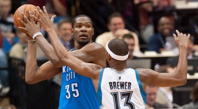 ברוואר עוצר את דוראנט (רויטרס)