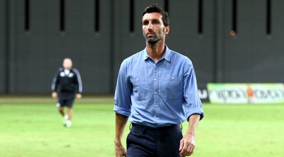 אריק בנאדו. &qout;לא איכותי מספיק ולא יצירתי מספיק&qout; (שי לוי)