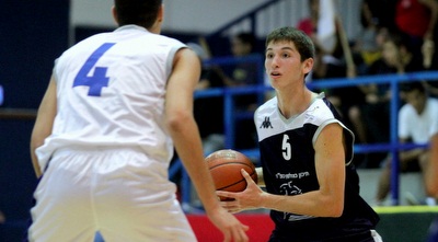 גיל קליין (יניב גונן)