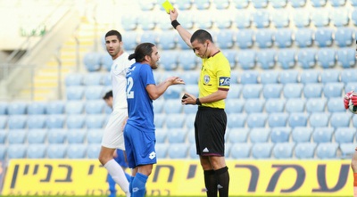 ליאור אסולין מקבל צהוב (רדאד ג´בארה) ליאור אסולין מקבל צהוב (רדאד ג´בארה)