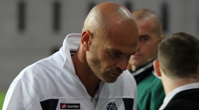 דני ניראון מאוכזב (רדאד ג´בארה) דני ניראון מאוכזב (רדאד ג´בארה)