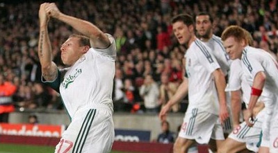 בלאמי ומקל הגולף (ONE) בלאמי ומקל הגולף (ONE)