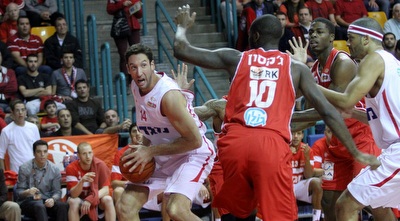 יניב גרין (חגי ניזרי)