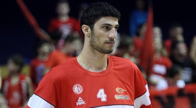 ליאור אליהו (חגי ניזרי)