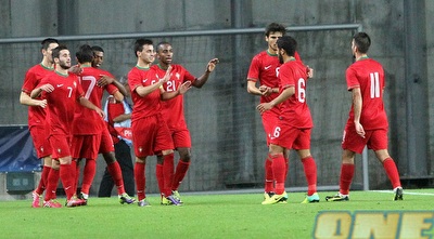 שחקני נבחרת פורטוגל חוגגים (חגי ניזרי)