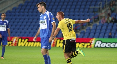 עומר צלישר חוגג (משה חרמון)