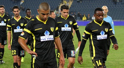 שחקני בית&qout;ר מאוכזבים (שי לוי)