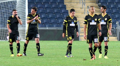 שחקני בית&qout;ר מאוכזבים (שי לוי) שחקני בית&qout;ר מאוכזבים (שי לוי)