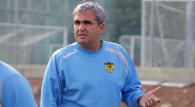 אלי כהן. מעמדו יציב (יניב גונן) אלי כהן. מעמדו יציב (יניב גונן)