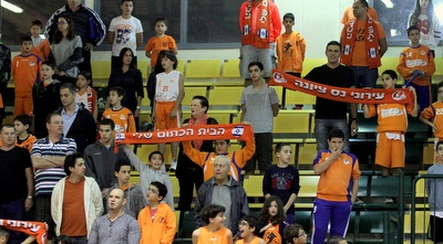 אוהדי נס ציונה (יניב גונן) אוהדי נס ציונה (יניב גונן)