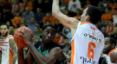 טל דן חוסם (יניב גונן) טל דן חוסם (יניב גונן)