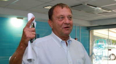 שירצקי. נתן את ההזדמנות (רדאד ג´בארה) שירצקי. נתן את ההזדמנות (רדאד ג´בארה)