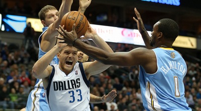 מקל נחסם ע&qout;י המילטון (רויטרס)