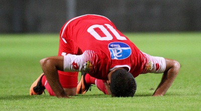 מוחמד כליבאת. מעל לכולם בחוד של כליבאת (רדאד ג´בארה)