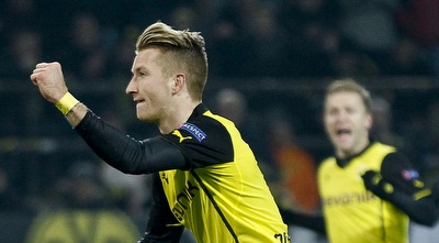 רויס חוגג את השער (רויטרס)