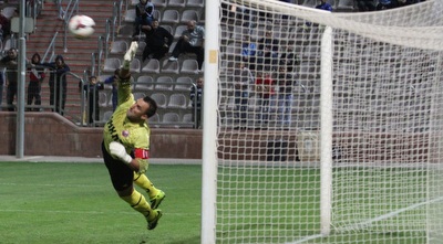 קאלה מתעופף אך לא מצליח לעצור (עמית מצפה) קאלה מתעופף אך לא מצליח לעצור (עמית מצפה)