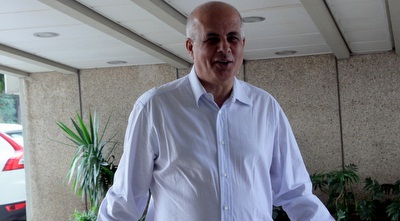 אבי לוזון (יניב גונן) אבי לוזון (יניב גונן)