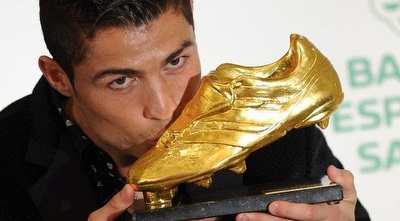 רונאלדו. הסתבך בעבר עם תעשיית הפורנו הברזילאית (ONE)