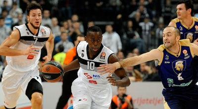 בוריס דאלו מפרטיזן בדרך לסל (GettyImages)