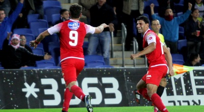 מוחמד גאדיר חוגג. יחכה על הספסל (יניב גונן)