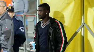 מנגה בחוץ (חגי ניזרי)