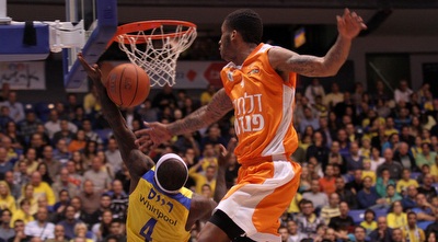 רייס עולה לסל (רדאד ג´בארה) רייס עולה לסל (רדאד ג´בארה)