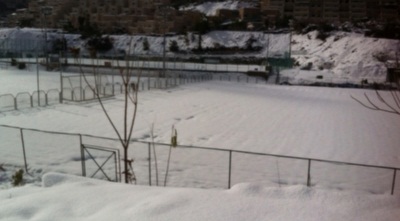 בית וגן מכוסה שלג, היום (גיא בן זיו)