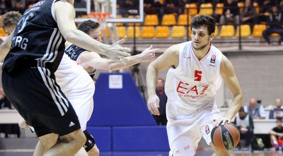 אלסנדרו ג´נטילה מול באמברג (GettyImages)