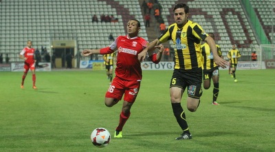 טונייס מול מוגרבי (עמית מצפה)