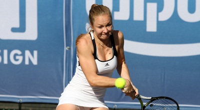 יוליה גלושקו (שי לוי)