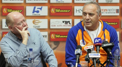 שרף ופרי (רדאד ג´בארה)