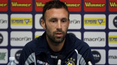 ראדה פריצה. &qout;אוהב את המדינה והקבוצה&qout; (רדאד ג´בארה) ראדה פריצה. &qout;אוהב את המדינה והקבוצה&qout; (רדאד ג´בארה)