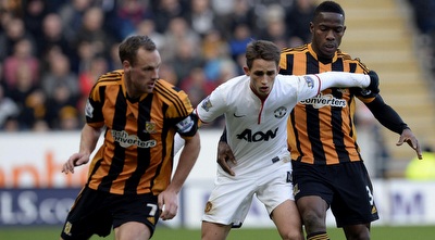 יאנוזי במאבק על הכדור (רויטרס)