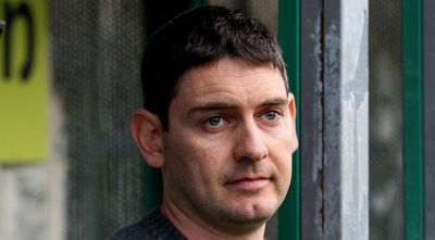 עומר עצמוני. בכורה על הקווים (רדאד ג´בארה)