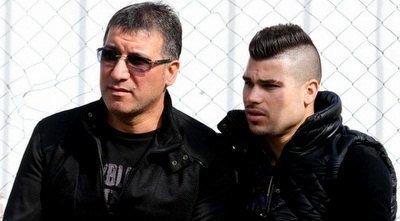 קובי מויאל בוחן את דור העתיד (רדאד ג´בארה)