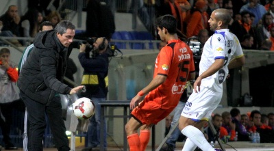 סוזה עוצר כדור (יניב גונן)