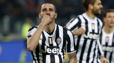 לאונרדו בונוצ&acute;י חוגג שער מול רומא (רויטרס)