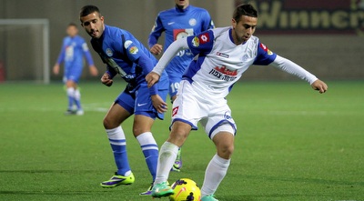 נאור פסר עם הכדור (יניב גונן)