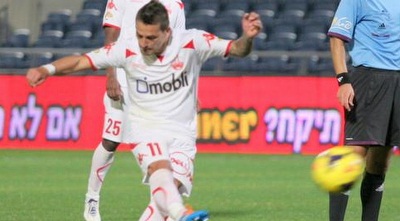 בוזגלו בועט (משה חרמון)