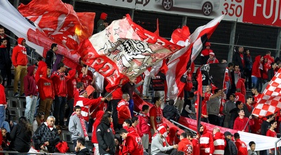 אוהדי הפועל ת&qout;א (שי לוי)